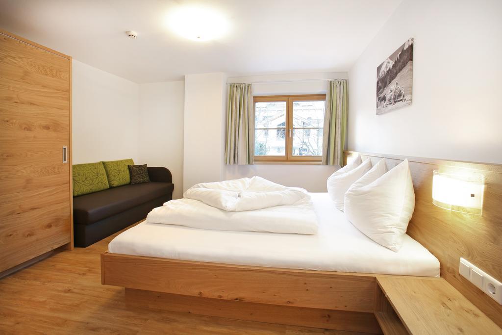 Tarlack Appartements Huetten 1A Leogang Værelse billede